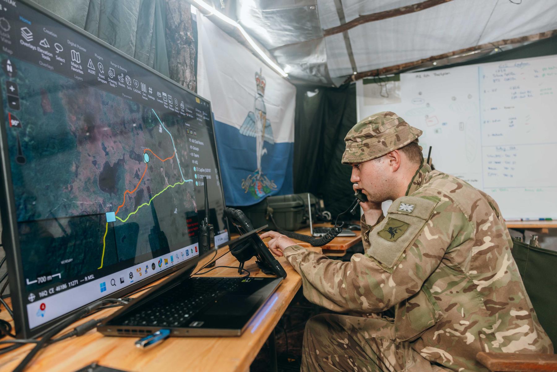 Airborne signallers test new communications in the jungle